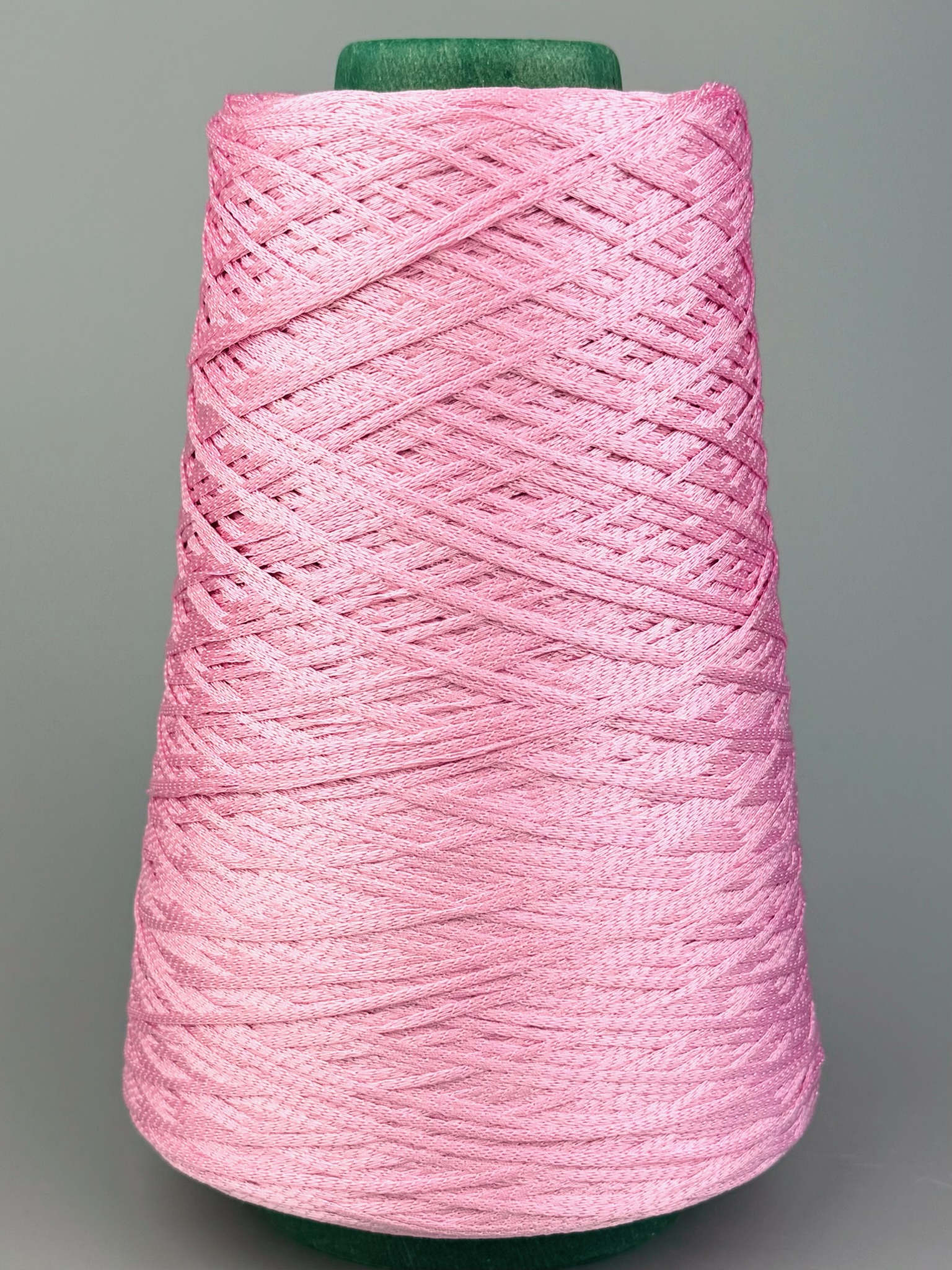 Art. Perla – 100 % Seidengarn 390 m / 100 g col. Perlrosa foto 2